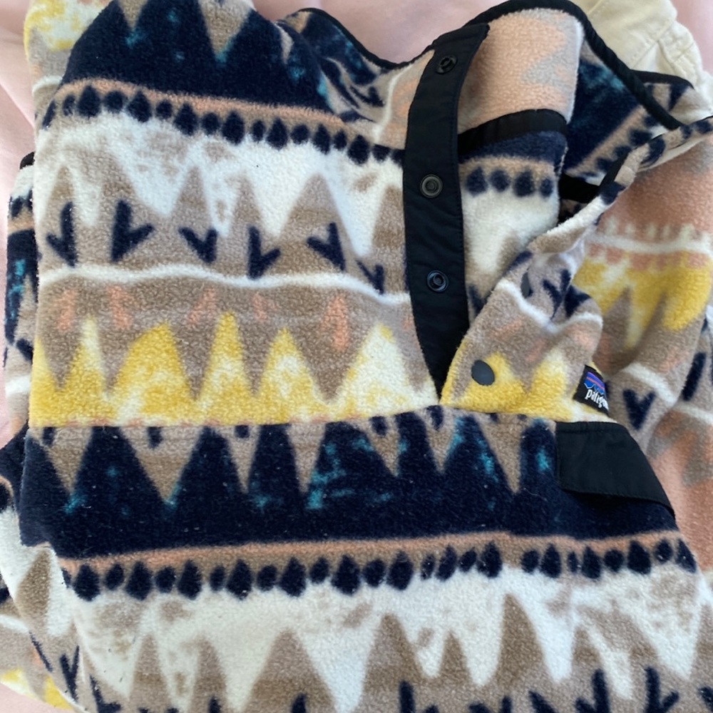 Patagonia sweater!